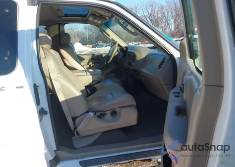 2002 Ford F-150 Lariat/Xl/Xlt из США, поврежденный, VIN 1FTRX18L02NB63471